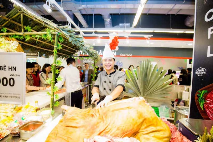 Khách hàng có thể tìm được tất cả các sản phẩm cần thiết để chăm sóc gia đình ngay tại VinMart.
