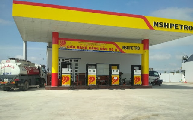 Cửa hàng xăng dầu của Nam Sông Hậu (ảnh TL)