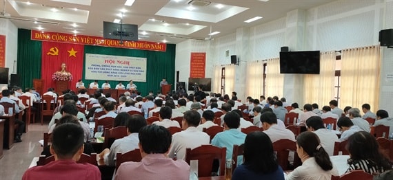 Quang cảnh buổi Hội nghị phòng, chống hạn hán, xâm nhập mặn, đảm bảo sản xuất nông nghiệp và dân sinh khu vực ĐBSCL.