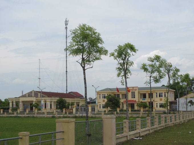 Trung tâm hành chính xã Việt Xuyên (huyện Thạch Hà) – Một trong 14 trung tâm hành chính khang trang, sắp tới chỉ sử dụng 6/14 Trung tâm cho đơn vị hành chính mới.