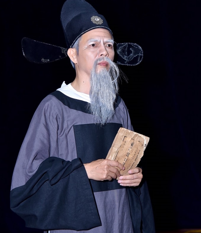 Nghệ sĩ Trọng Hiếu trong vai Lê Quý Đôn.
