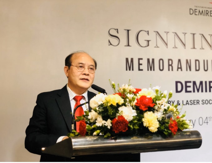 GS.TS Nguyễn Tài Sơn - Phó Chủ tịch thường trực hội VSAPS, Chủ tịch hội nghị Thẩm mỹ VSAPS - Demire 2020 phát biểu khai mạc.