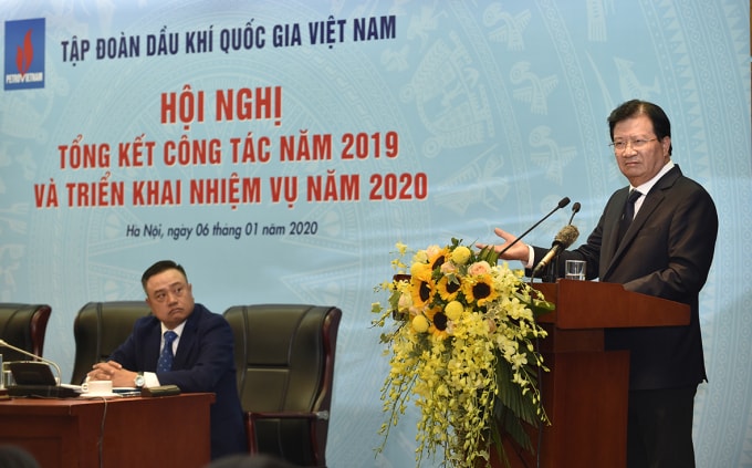 Phó Thủ tướng Chính phủ Trịnh Đình Dũng phát biểu chỉ đạo tại Hội nghị. Ảnh: VGP