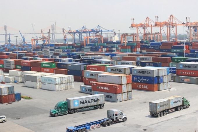 Hoạt động xuất nhập khẩu tại cảng Tân Vũ, Hải Phòng (Ảnh: Hải Quan Online)
