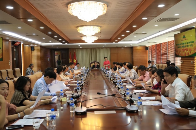 Tại Kỳ họp ban chấp hành lần thứ 5 - nhiệm kỳ II (2016 - 2021), VACOD đã thông qua nhiều quyết định quan trọng trong đó có việc tiếp nhận Tạp chí Thương Gia từ HBA. Ảnh: thương gia online.vn