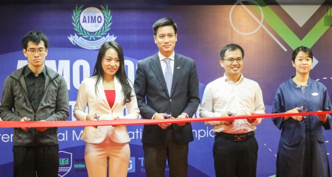 Lễ phát động và công bố cổng đăng ký của cuộc thi AIMO Việt Nam 2020 mang tên Đấu trường Toán học châu Á.