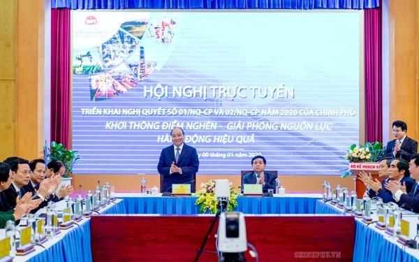 Thủ tướng dự Hội nghị triển khai Nghị quyết 01 và 02 của Bộ Kế hoạch và Đầu tư. Ảnh: VGP
