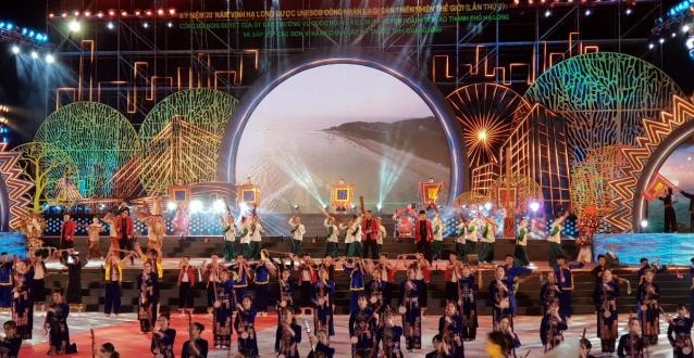 Tiết mục biểu diễn văn nghệ tại Lễ kỷ niệm. Ảnh do Sở TTTT tỉnh Quảng Ninh cung cấp.