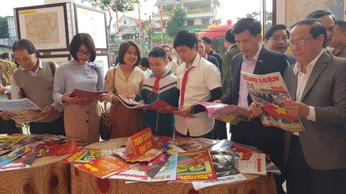 Các ấn phẩm báo chí được trưng bày năm 2020 đa dạng và phong phú