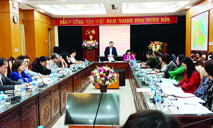Giám đốc BHXH Hà Nội tại Hội nghị đánh giá thực hiện NQ28-NQ/TW của quận Hai Bà Trưng.