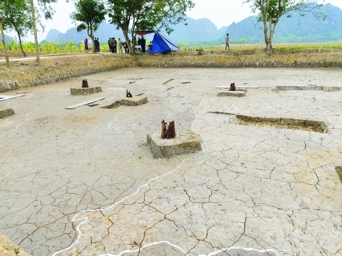 Di tích bãi cọc Cao Quỳ, xã Liên Khê, huyện Thủy Nguyên.