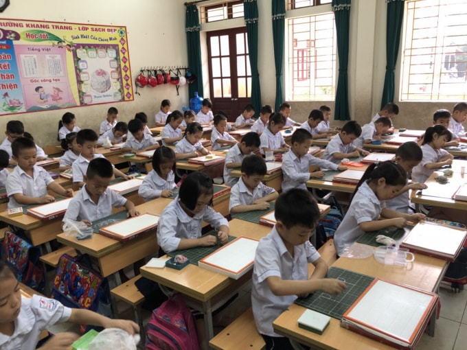 Bộ Giáo dục và Đào tạo công bố mới 6 bộ sách giáo khoa lớp 1. Ảnh TL.