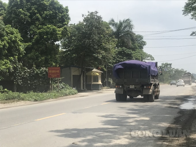 Tăng cường kiểm tra, xử lý nghiêm các trường hợp phương tiện chở vật liệu xây dựng để rơi vãi ra đường gây mất an toàn giao thông, ô nhiễm môi trường