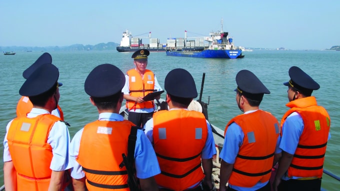Đội Kiểm soát Chống buôn lậu khu vực miền Trung (Đội 2).