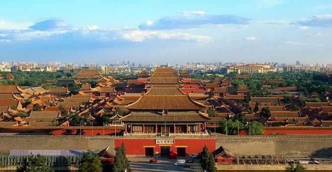 Trung Quốc đóng cửa Tử Cấm Thành
