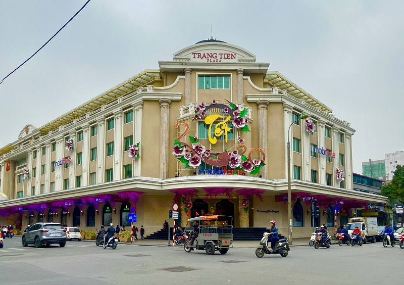 Khu thương mại Tràng Tiền Plaza.