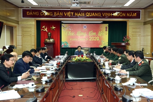 Phó Thủ tướng Vũ Đức Đam chủ trì cuộc họp Ban Chỉ đạo phòng, chống dịch, chiều 28/1. Ảnh: VGP