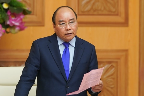 Thủ tướng Nguyễn Xuân Phúc yêu cầu có biện pháp đồng bộ, quyết liệt để ngăn chặn có hiệu quả dịch nCoV. Ảnh: VGP