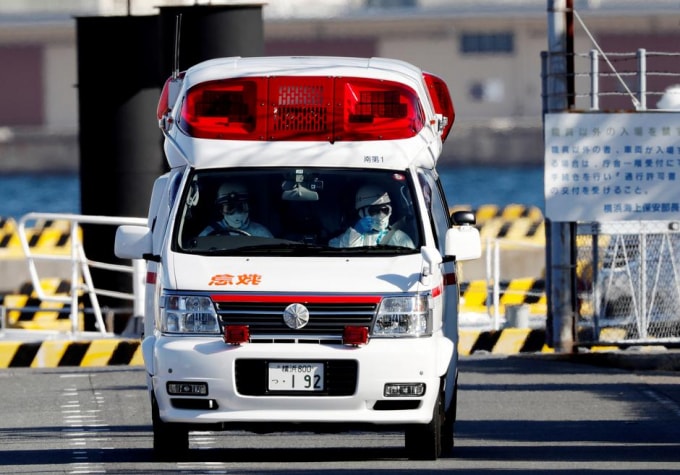 Xe cứu thương tại cảng Yokohama, Nhật Bản. Ảnh: Reuters