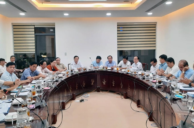 Cà Mau họp báo cáo về công tác phòng chống dịch virus corona.