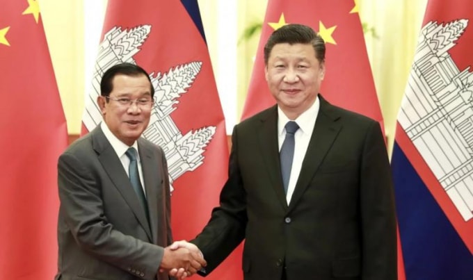 Chủ tịch Trung Quốc Tập Cận Bình tiếp Thủ tướng Campuchia Hun Sen tại Bắc Kinh. Ảnh: Reuters