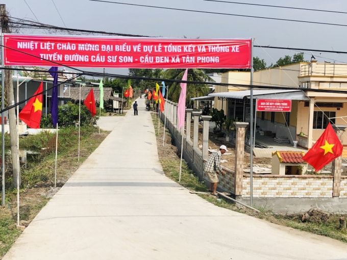 Giá Rai nỗ lực đầu tư cho hạ tầng giao thông nông thôn để tạo động lực thúc đẩy kinh tế - xã hội phát triển.
