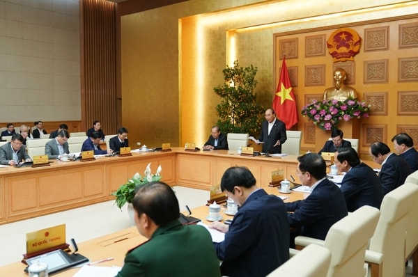 Cuộc họp Thường trực Chính phủ đánh giá tác động của dịch COVID-19 đối với tăng trưởng năm 2020 và các giải pháp chỉ đạo, điều hành kinh tế - xã hội. Ảnh: VGP