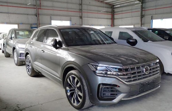 Mẫu xe ô tô Volkswagen Touareg có bản đồ vi phạm chủ quyền của Việt Nam bị cơ quan chức năng niêm phong, không cho phép lưu hành. Ảnh: Tổng cục Hải quan.