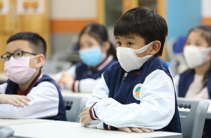 Hà Nội tiếp tục cho học sinh nghỉ học thêm một tuần phòng dịch Covid-19 (ảnh nguồn VnEx)