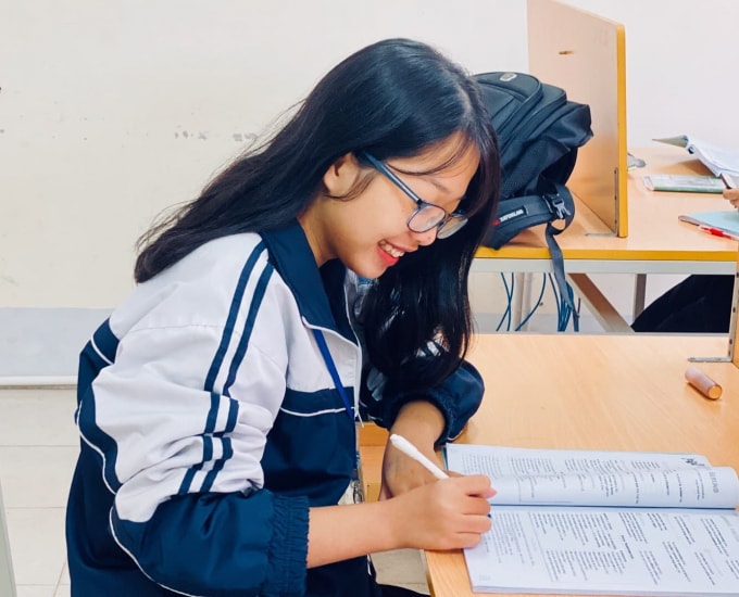 Phương Hoa đã nhận được lời mời chào từ 4 trường đại học ở Mỹ, Đức. Ảnh NVCC.