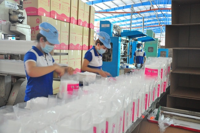 Gần 9.000 người lao động bị ảnh hưởng, mất việc làm vì dịch Covid-19. Ảnh TL.