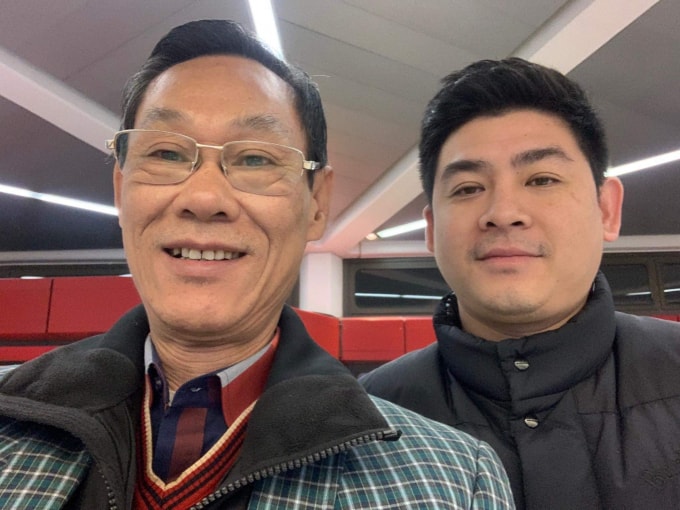 Tác giả và doanh nhân Nguyễn Tuấn Duy tại Berlin.