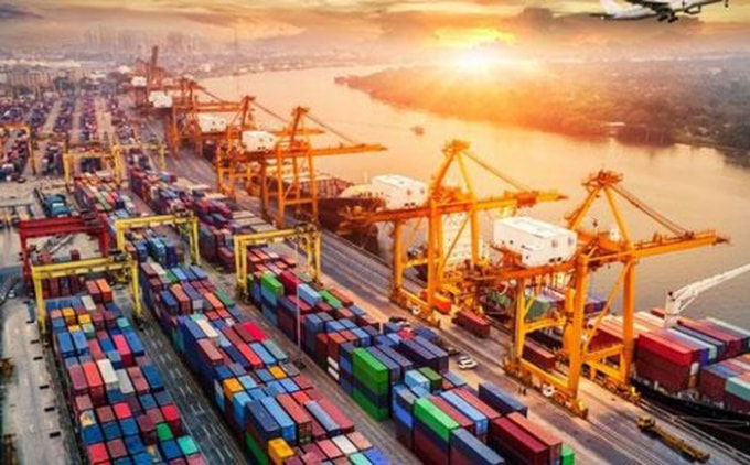 Ngành dịch vụ chiếm vị trí ngày càng quan trọng đối với sự phát triển của Việt Nam. Ảnh minh họa.