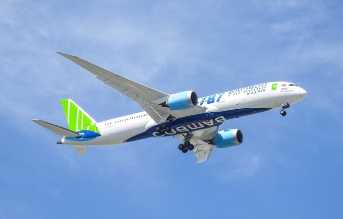Bamboo Airways chính thức khai thác đường bay kết nối Việt Nam với Praha (Cộng hòa Séc) từ 29/3 bằng máy bay Boeing 787-9 Dreamliner.