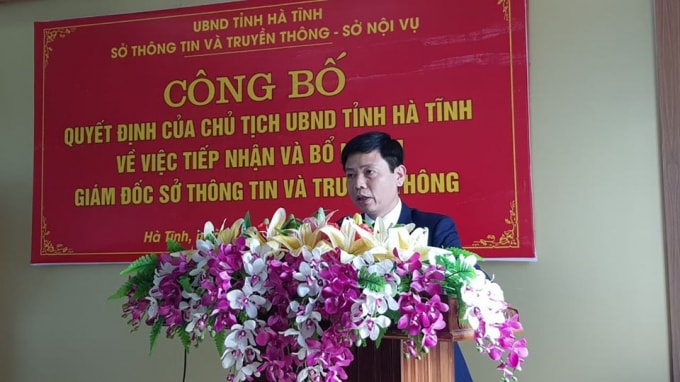 Giám đốc Sở TT&TT Nguyễn Công Thành phát biểu nhận nhiệm vụ.