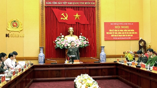 Đại tướng Tô Lâm phát biểu chỉ đạo tại hội nghị. Ảnh: BCA.