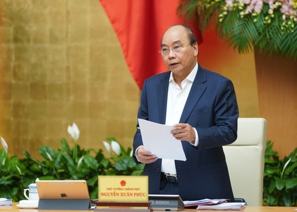 Thủ tướng Nguyễn Xuân Phúc phát biểu kết luận phiên họp. Ảnh: VGP