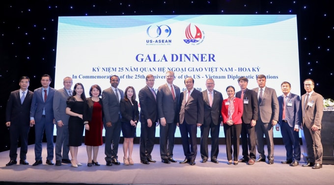 Lễ kỷ niệm 25 năm bình thường hóa quan hệ ngoại giao Việt Nam – Hoa Kỳ (1995 – 2020), do Hội Đồng kinh doanh Hoa Kỳ - ASEAN (USABC) tổ chức.