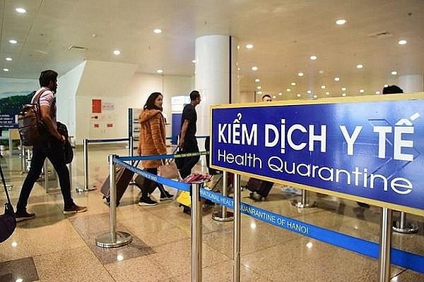 Bộ Y tế yêu cầu khách đến từ hoặc đi qua các nước EU, Campuchia phải khai báo y tế.Ảnh TL.
