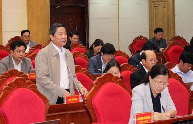 Giám đốc Công an tỉnh, báo cáo công tác phòng, chống dịch Covid-19 tại hội nghị trực tuyến. Ảnh: Cổng thông tin điện tử Quảng Ninh.
