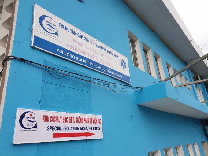 TP. HCM cách ly 11 người liên quan đến bệnh nhân thứ 17 nhiễm SARS-CoV-2.