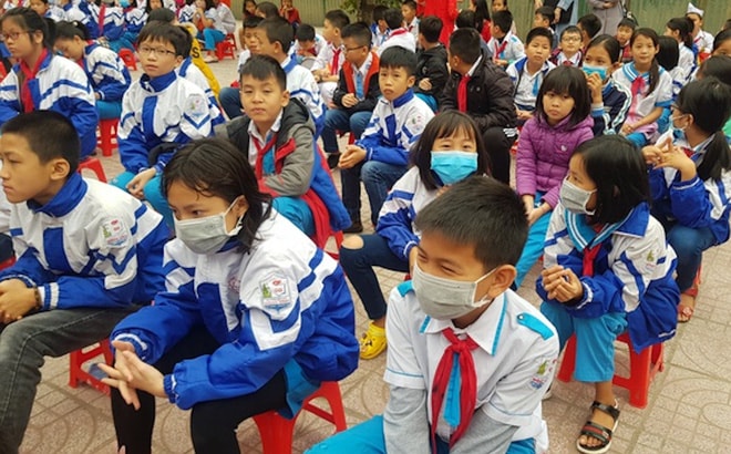 Học sinh tỉnh Nghệ An đi học trước đó