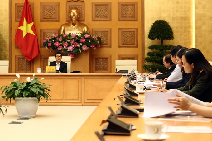 Phó Thủ tướng Vũ Đức Đam đã chủ trì phiên họp thứ nhất của Ủy ban quốc gia về chấm dứt bệnh lao. Ảnh: VGP