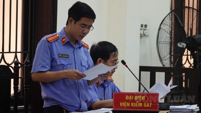 Viện kiểm sát nhân dân tỉnh Phú Thọ đề nghị mức án 15 đến 18 tháng tù giam đối với Đặng Anh Tuấn.