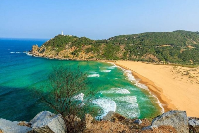 Cù Lao Mái Nhà với vẻ đẹp hoang sơ.