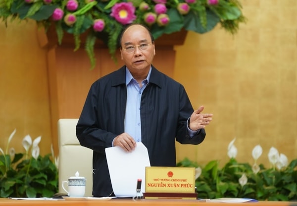 Thủ tướng Nguyễn Xuân Phúc phát biểu tại cuộc họp. Ảnh: VGP