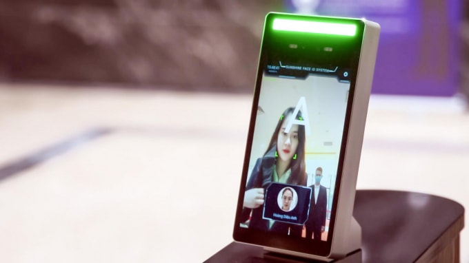 Công nghệ FaceID điểm soát ra vào tại trụ sở Sunshine Center