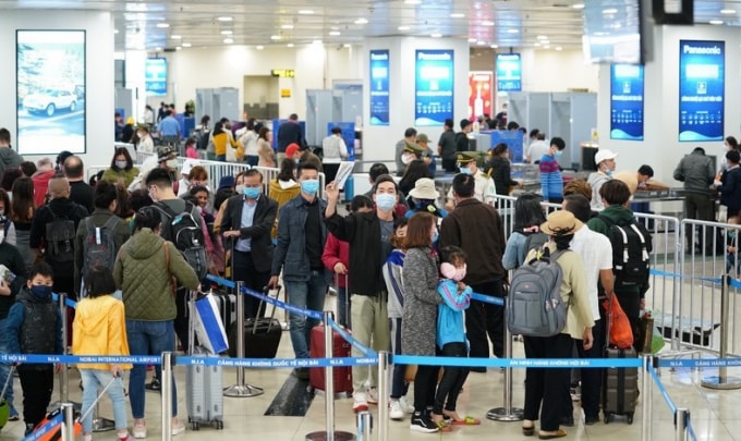 Hàng nghìn người Việt tại các nước châu Âu và ASEAN hồi hương mỗi ngày vì dịch bệnh Covid-19 (Ảnh minh họa)