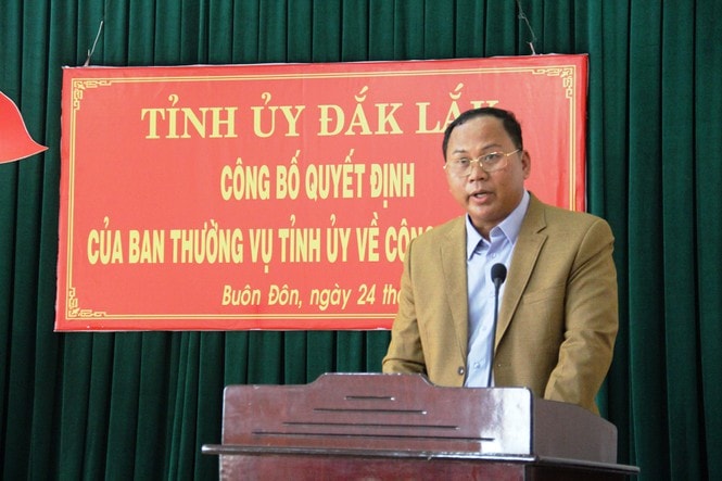 Ông Ya Toan Ênuôl, tân Bí thư Huyện ủy Buôn Đôn