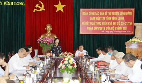 Đồng chí Trương Thị Mai làm việc với Tỉnh ủy Vĩnh Long về tổ chức Đại hội Đảng các cấp tiến tới Đại hội Đại biểu toàn quốc lần thứ XIII của Đảng. Ảnh: Báo Vĩnh Long